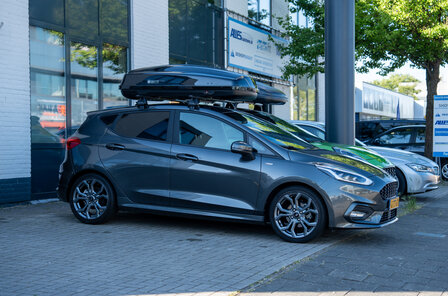 Modula Ciao 430 liter dakkoffer hoogglans zwart