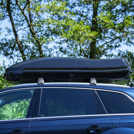 Dakkoffer Marlin N7 Zwart Hoogglans Farad 680 liter