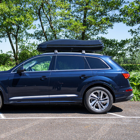 Dakkoffer Marlin N7 Zwart Hoogglans Farad 680 liter