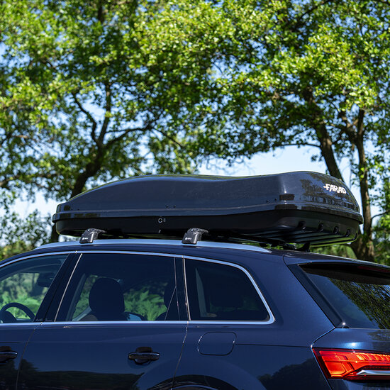 Dakkoffer Marlin N7 Zwart Hoogglans Farad 680 liter