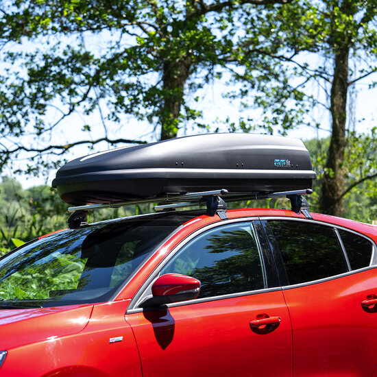 Dakkoffer 440 liter Perfect Fit travelbox Mat zwart