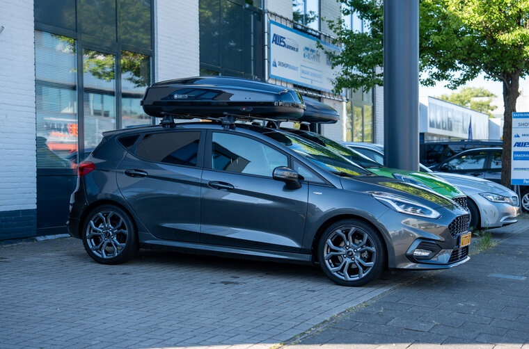 Modula Ciao 430 liter dakkoffer hoogglans zwart