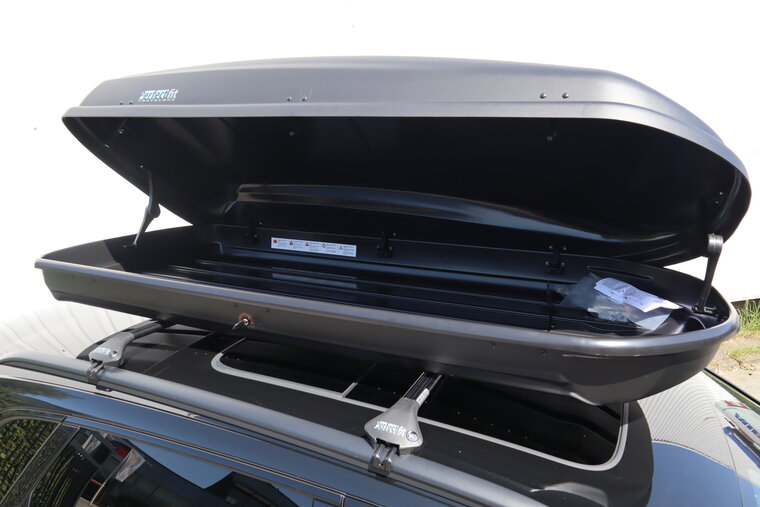 Dakkoffer 500 liter PerfectFit travelbox Mat zwart